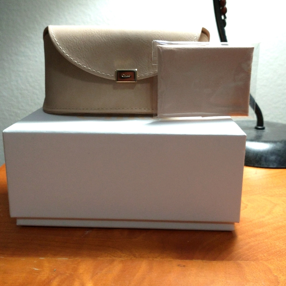 Chloé sunglasses case